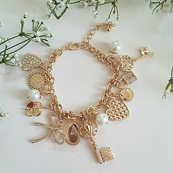 Kelly & Katie Jewelry - 🧡CLEARANCE🧡 Charm Bracelet NWOT